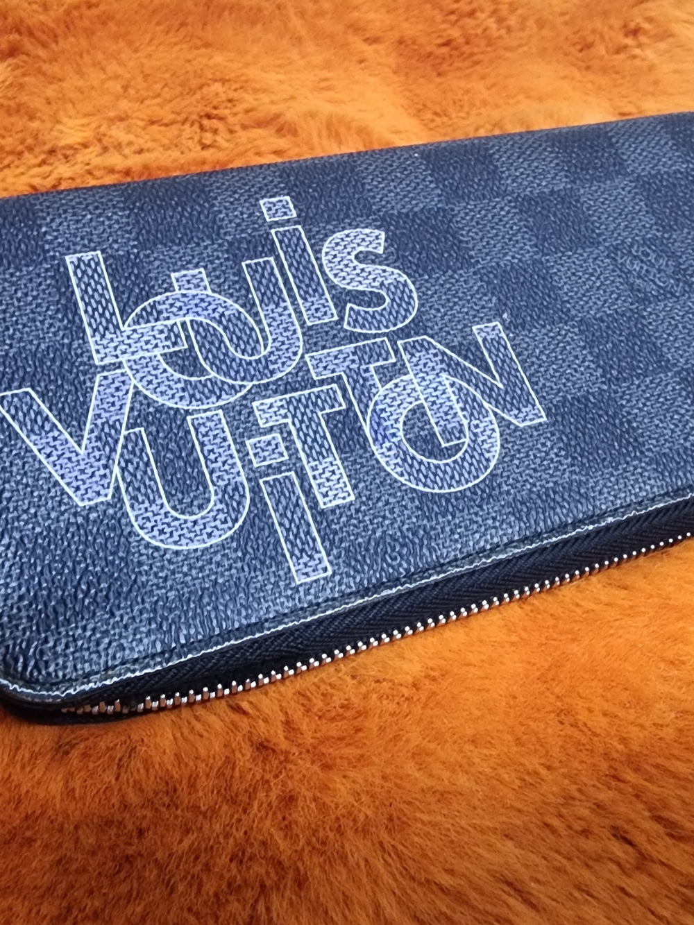 Louis Vuitton Logo Zip Wallet